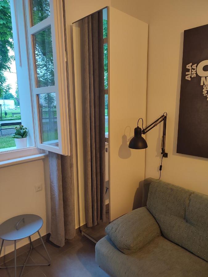 Apartman Dux 2 カルロヴァッツ エクステリア 写真